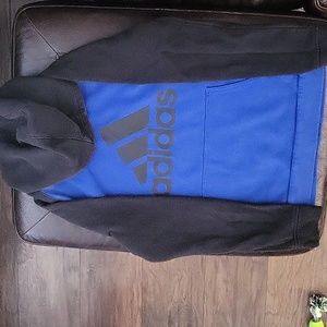 Adidas Hoodie Youth XL 18-20